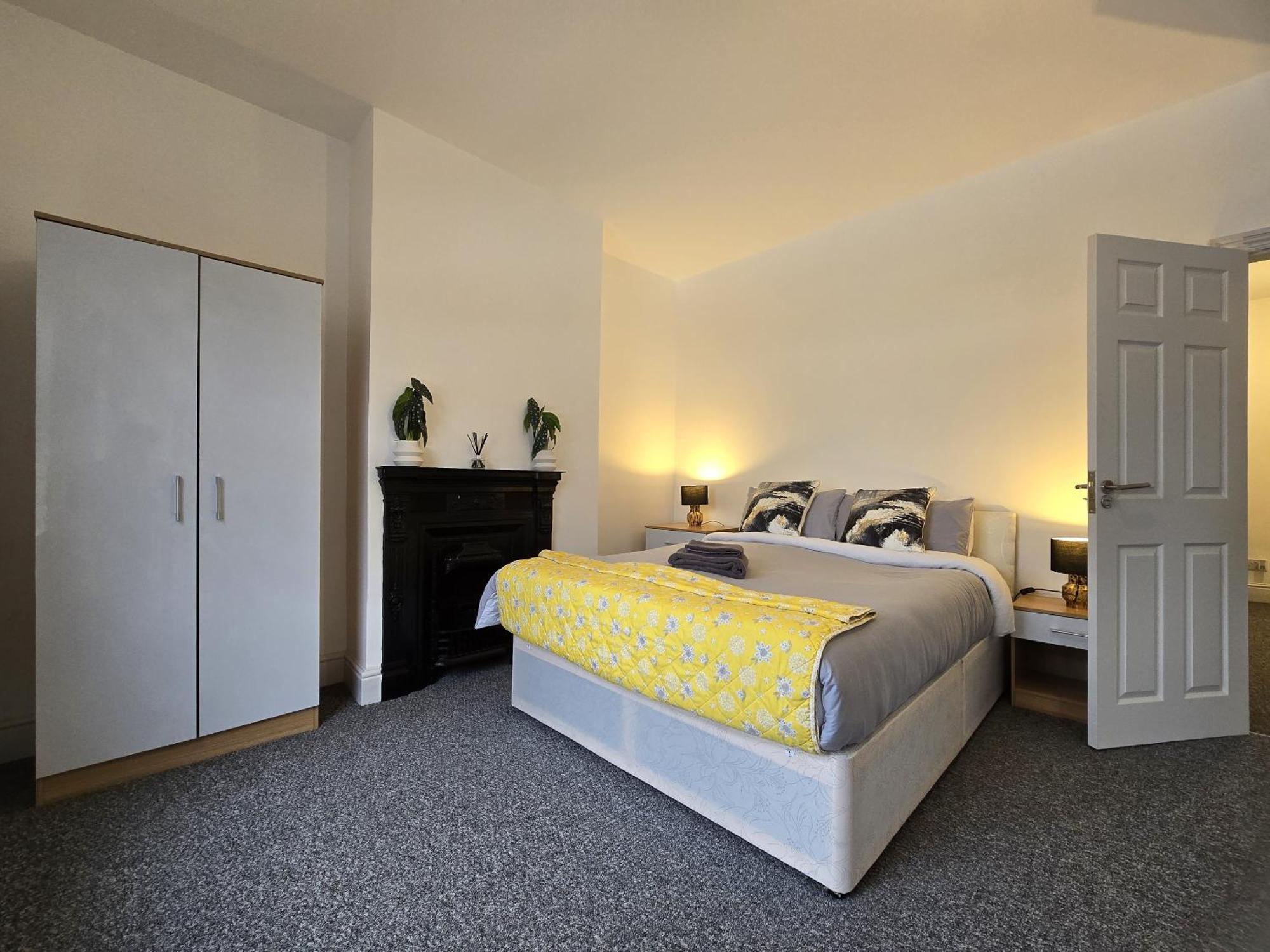 Warburton House, Newark - Walking Distance From North Gate Train Station & Market Place Villa Exterior foto